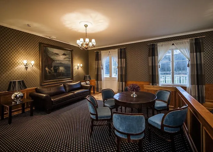 ホテル Mukkulan Kartano 4*